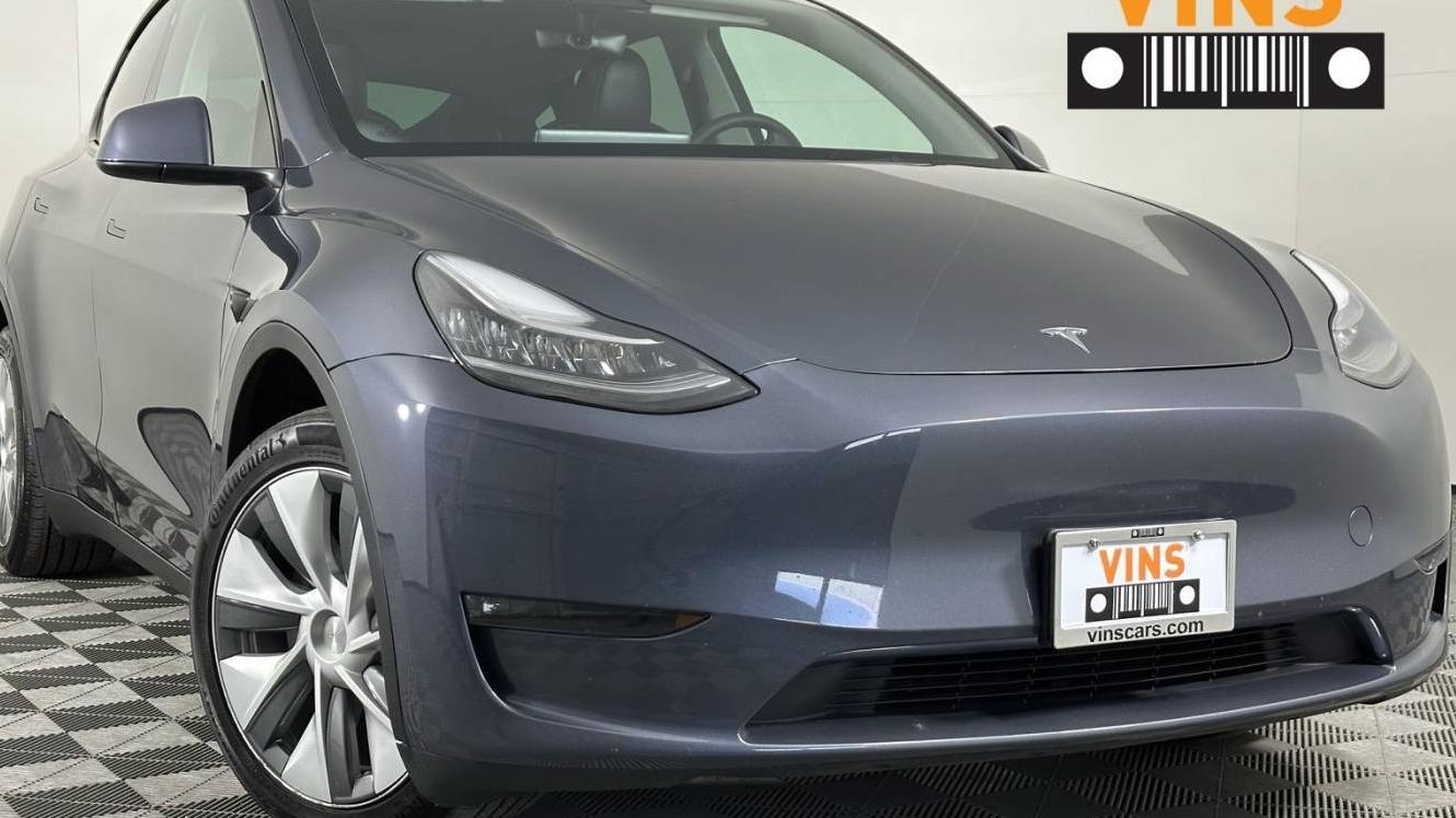 TESLA MODEL Y 2023 7SAYGDEE6PA031226 image